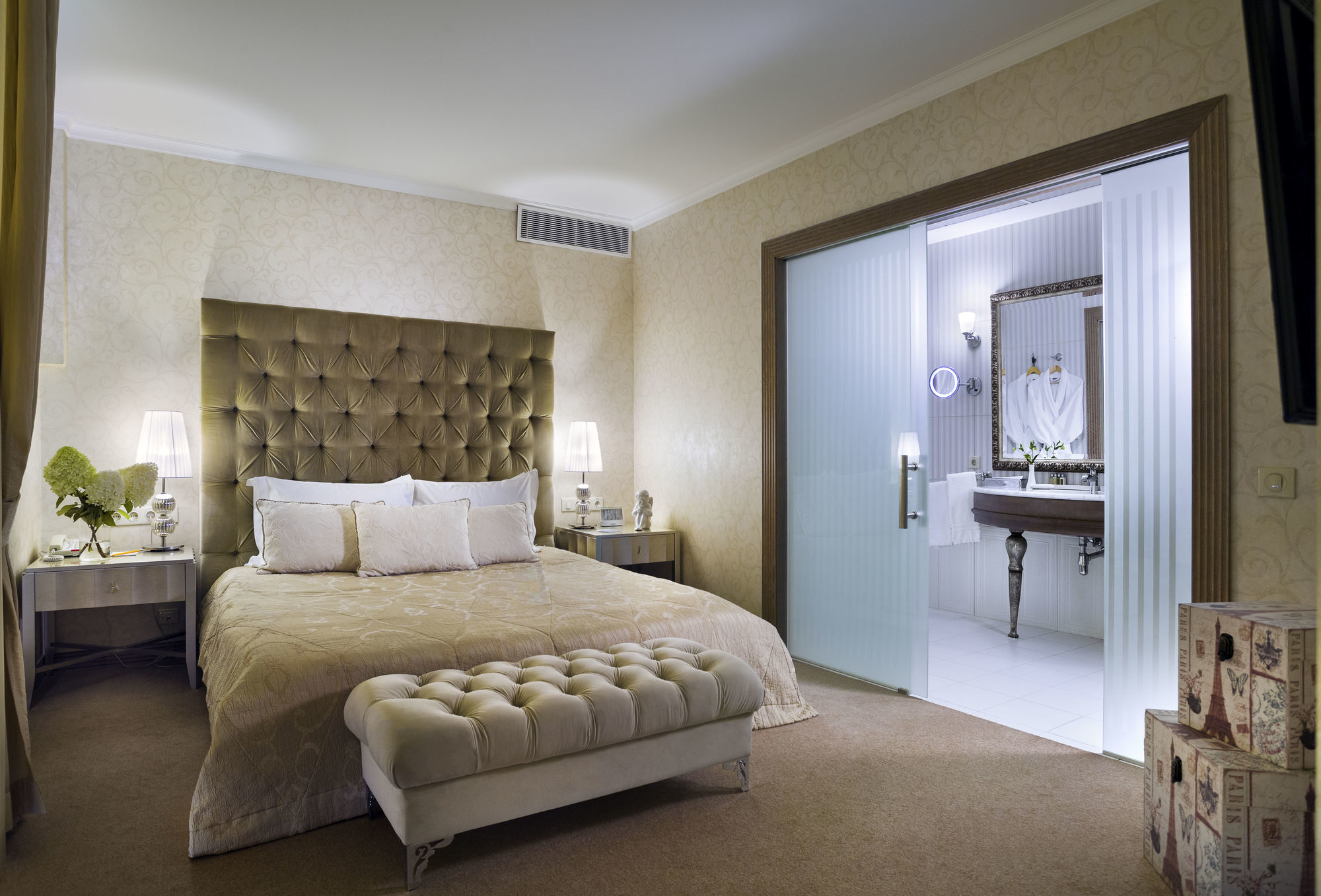 Superior Golf And Spa Resort خاركيف المظهر الخارجي الصورة