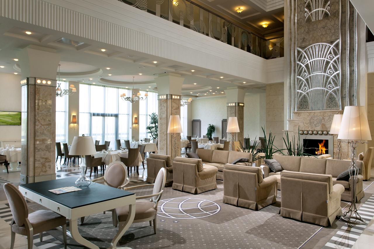 Superior Golf And Spa Resort خاركيف المظهر الخارجي الصورة