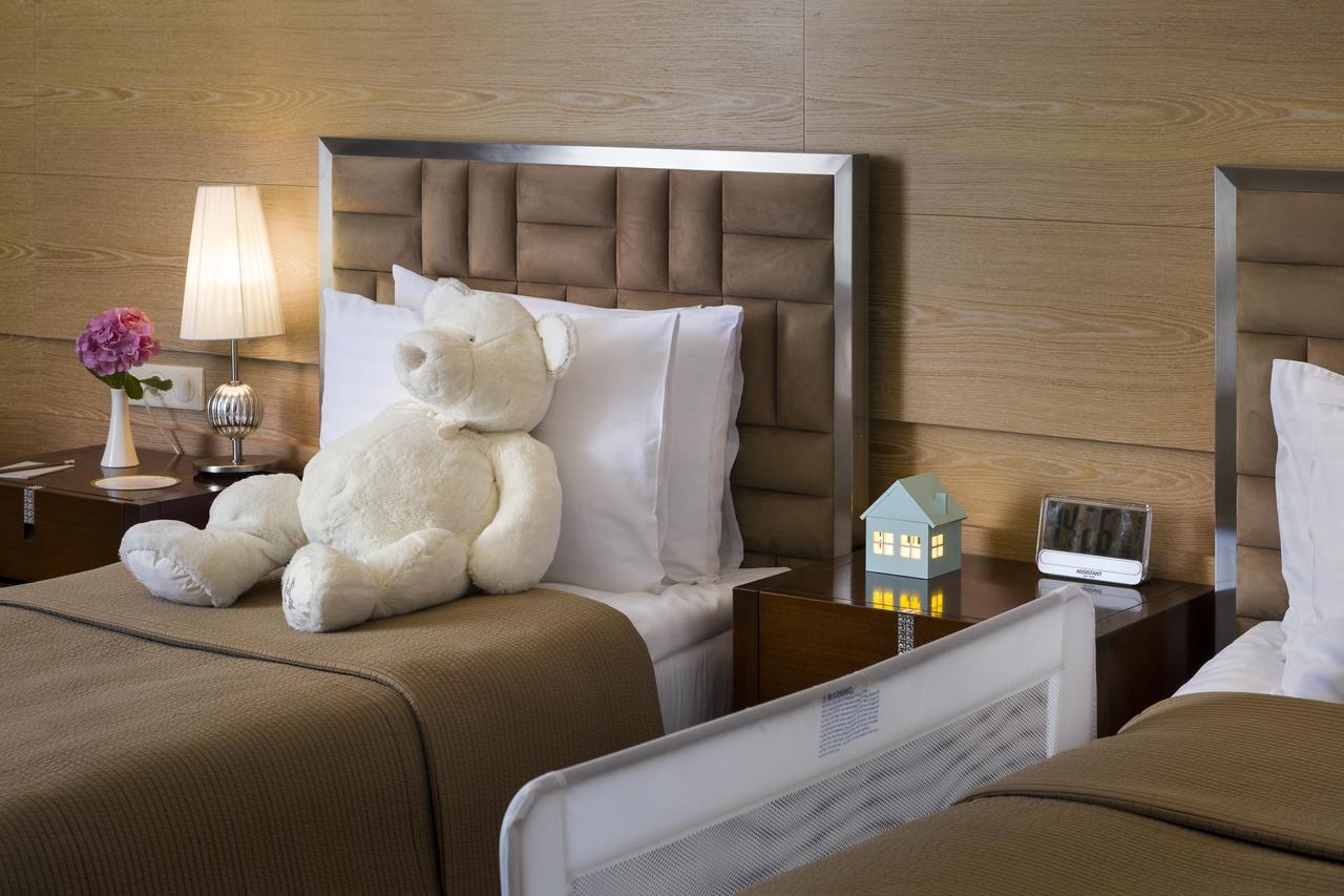 Superior Golf And Spa Resort خاركيف المظهر الخارجي الصورة