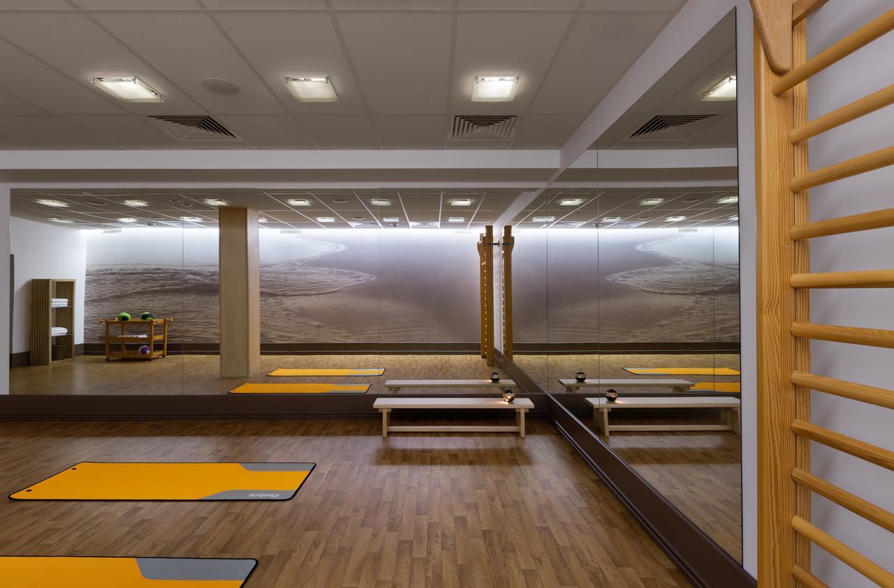 Superior Golf And Spa Resort خاركيف المظهر الخارجي الصورة