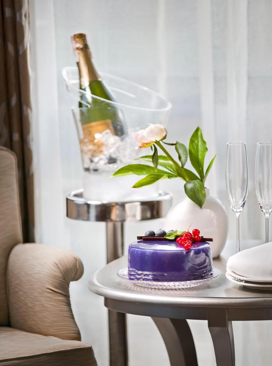 Superior Golf And Spa Resort خاركيف المظهر الخارجي الصورة